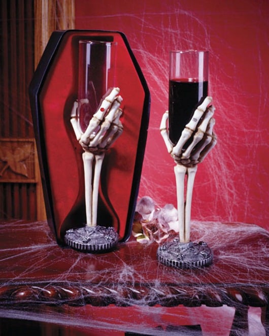 Skelton hand wine glass